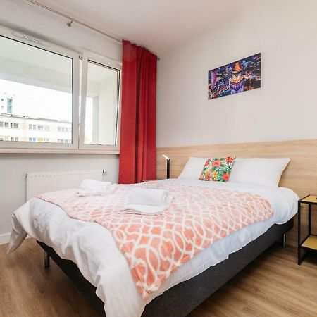 Stare Bielany 2-Bedroom Apartment Варшава Экстерьер фото