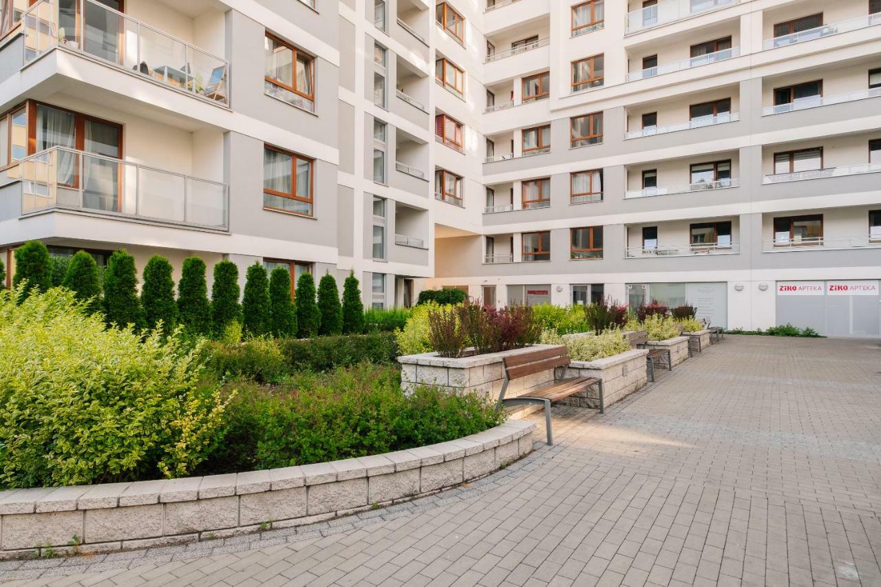 Stare Bielany 2-Bedroom Apartment Варшава Экстерьер фото